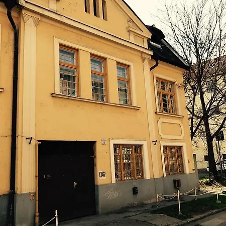 Eva Apartman Апартаменты *